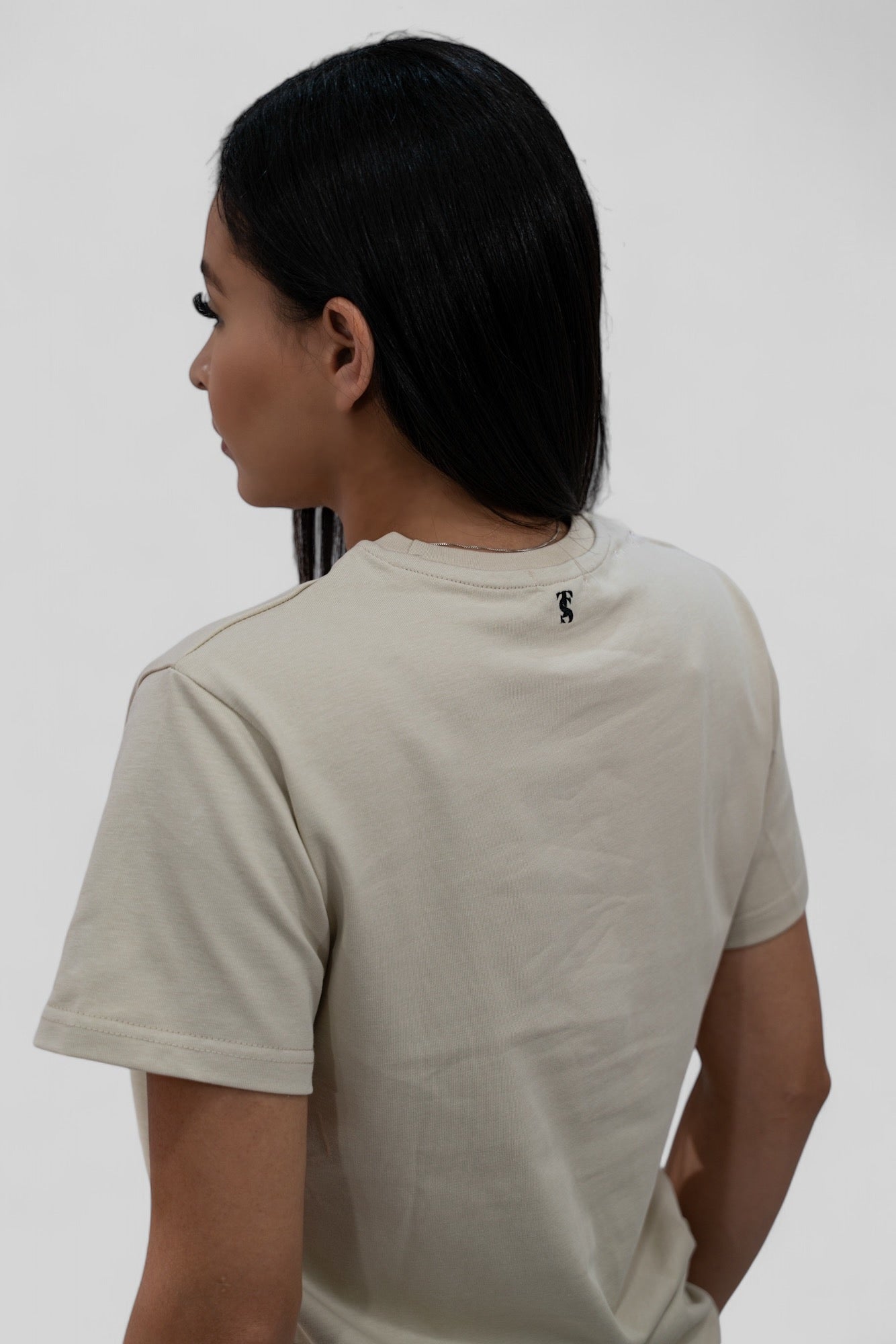 Resilient T-shirt-Nude